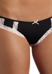 B.tempt'd by Wacoal Women's Close Encounters Bikini